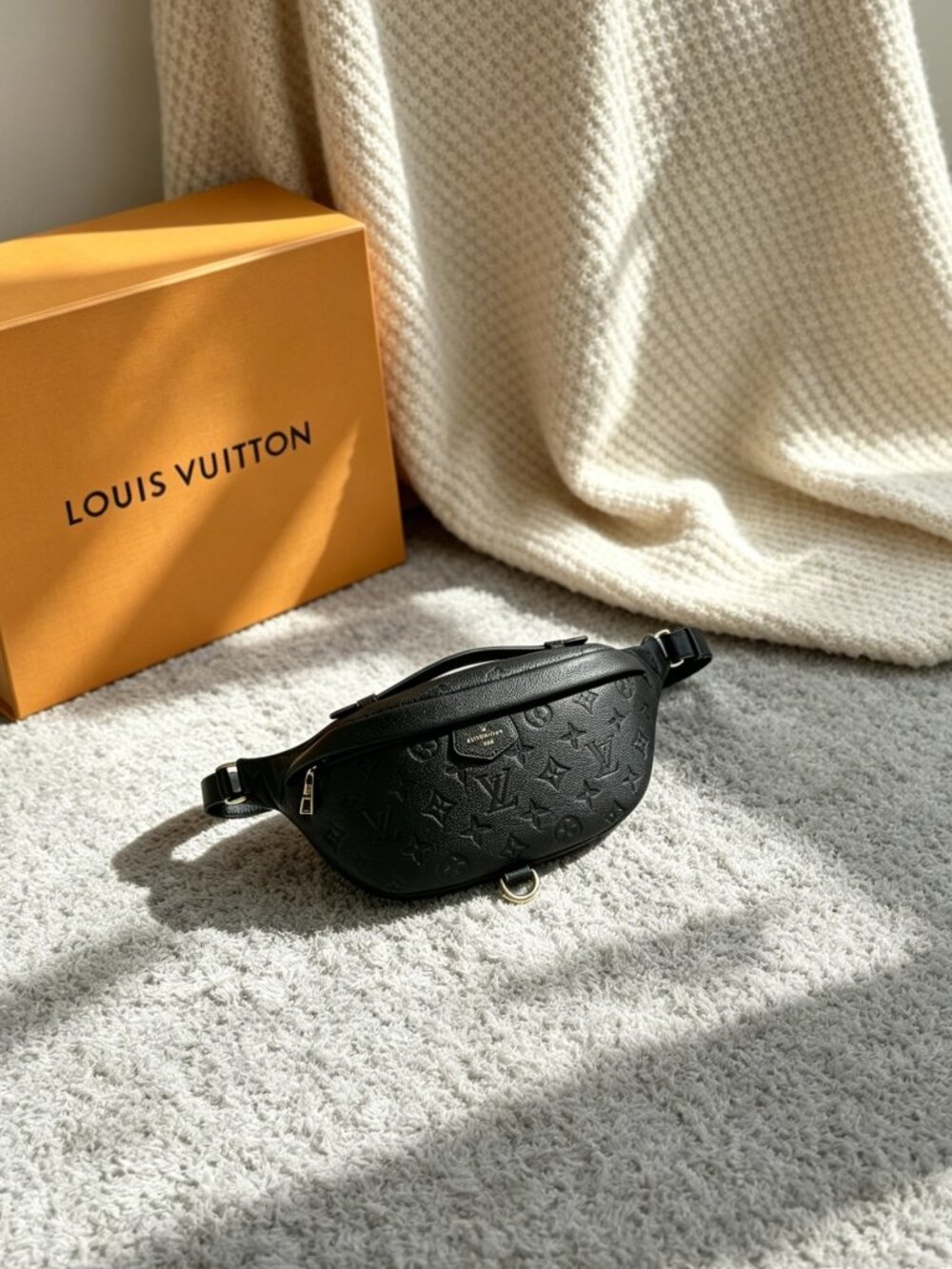 LOUIS VUITTON Bumbag in Monogram Empreinte Leather
